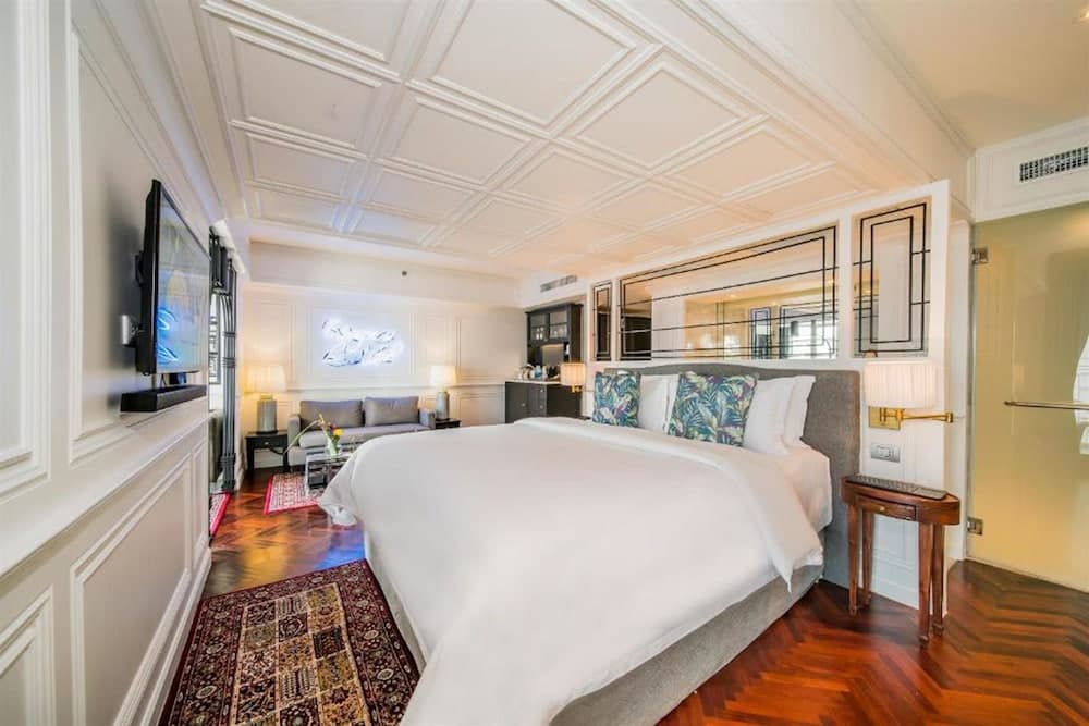 Akara Hotel Bangkok — 28