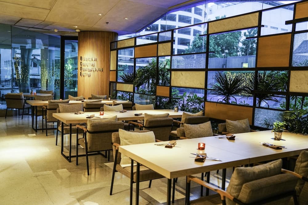 LiT BANGKOK Hotel — 27