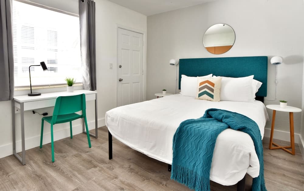 Broadway Suites Downtown by RocketStay — 8