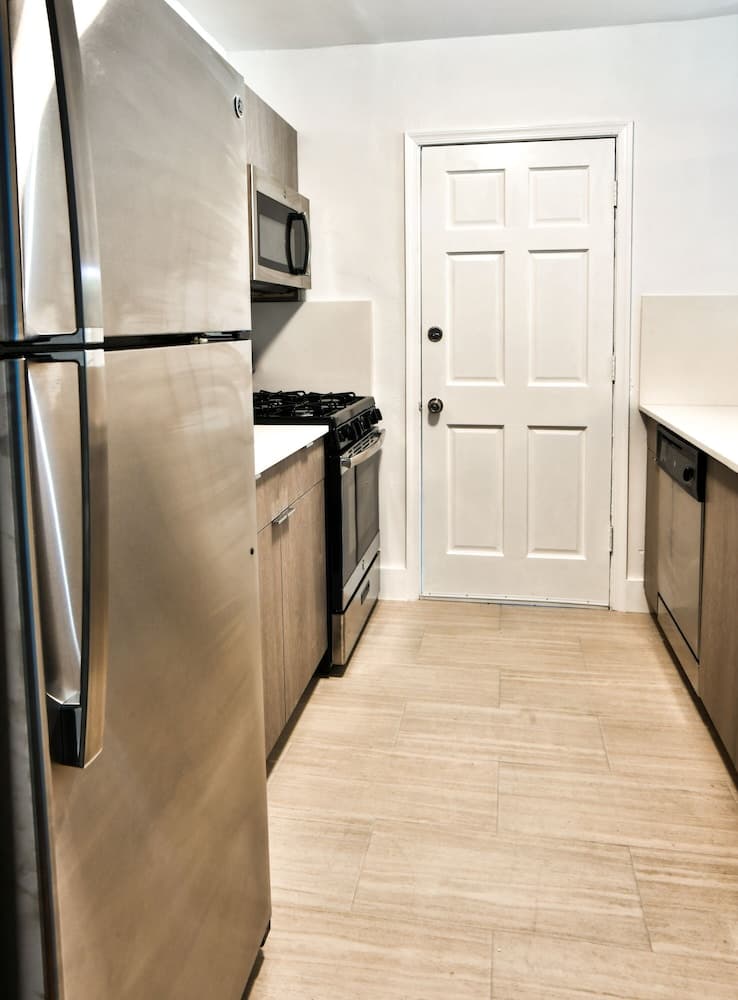 Broadway Suites Downtown by RocketStay — 12