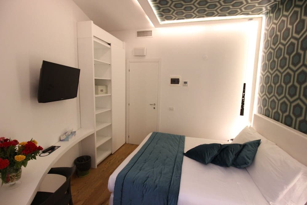 Hotel Abruzzi — 26