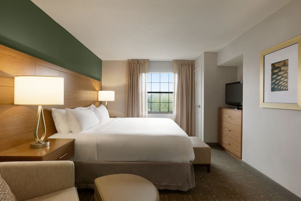 Staybridge Suites Tampa East - Brandon, an IHG Hotel — 4