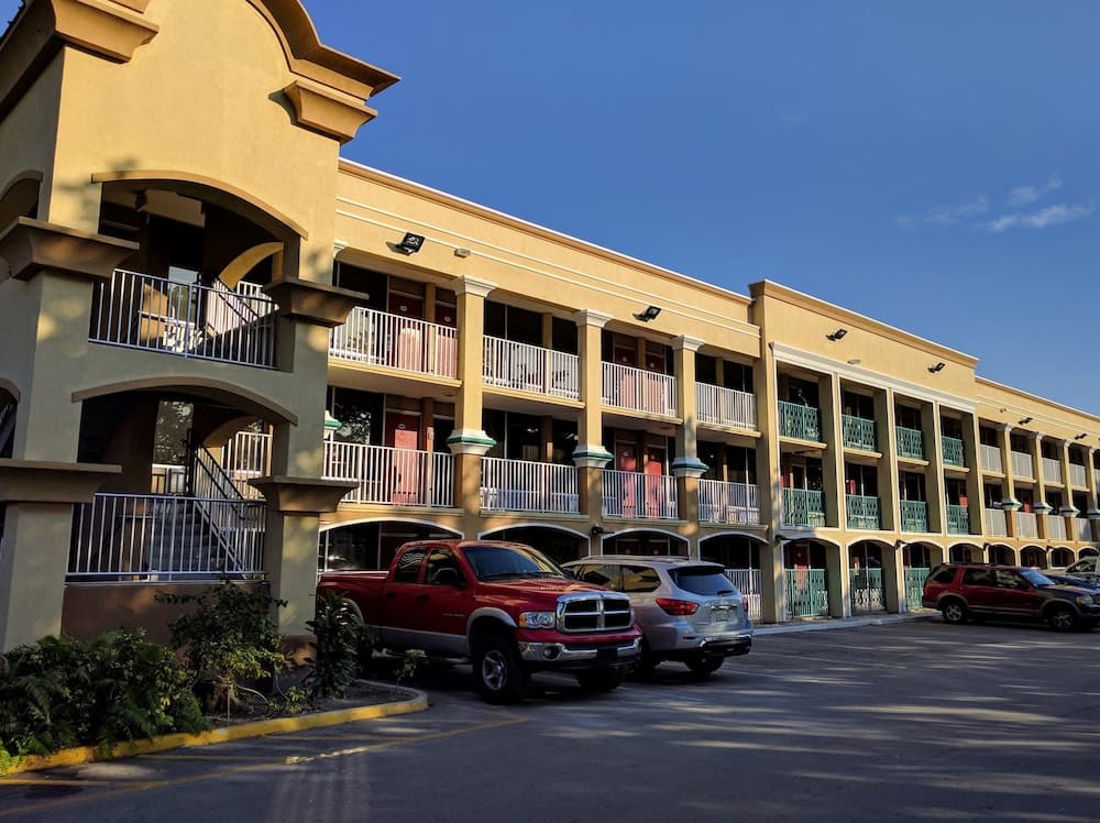 Red Carpet Inn Flughafen und Kreuzfahrthafen Hotel Fort Lauderdale — 10