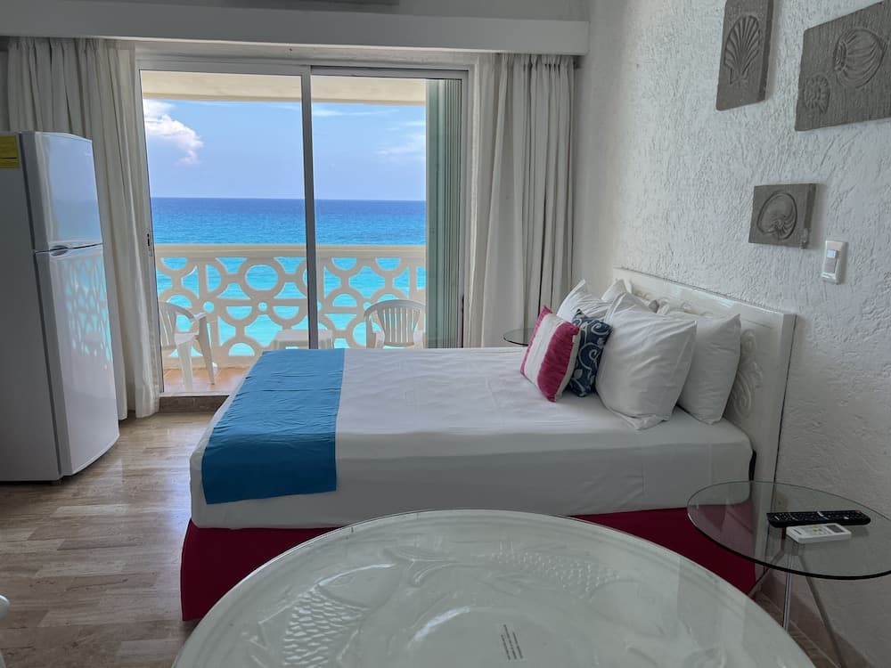 Ocean View Apartments – Delicia — 27