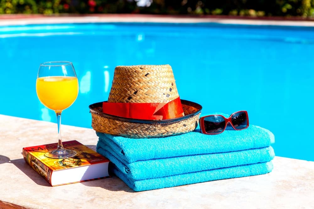 Hotel Tropicana Suiten Deluxe Beach Club & Pool — 1