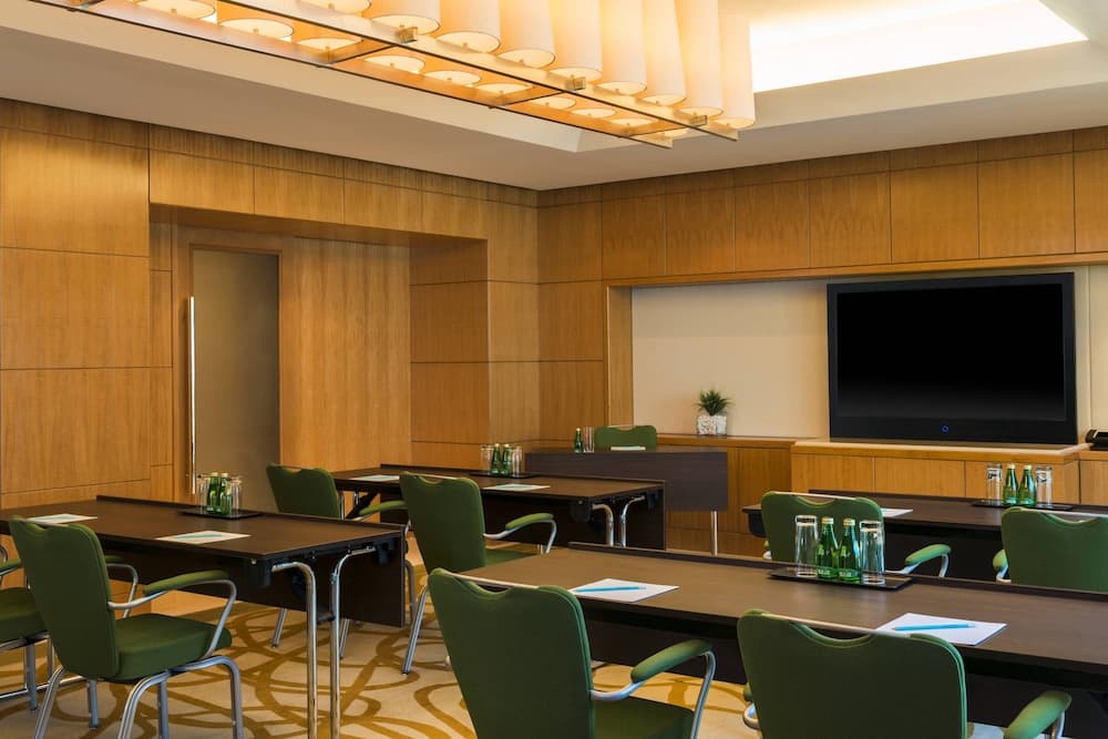 Four Points by Sheraton Sheikh Zayed Road, Dubai — 20