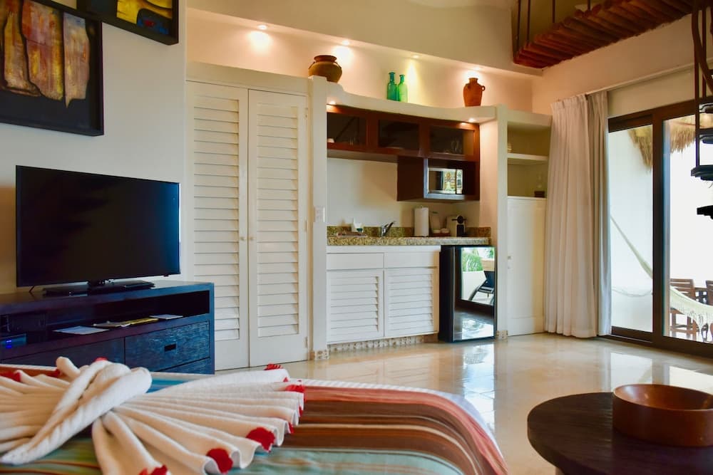 Playa Palms Beach Hotel — 3