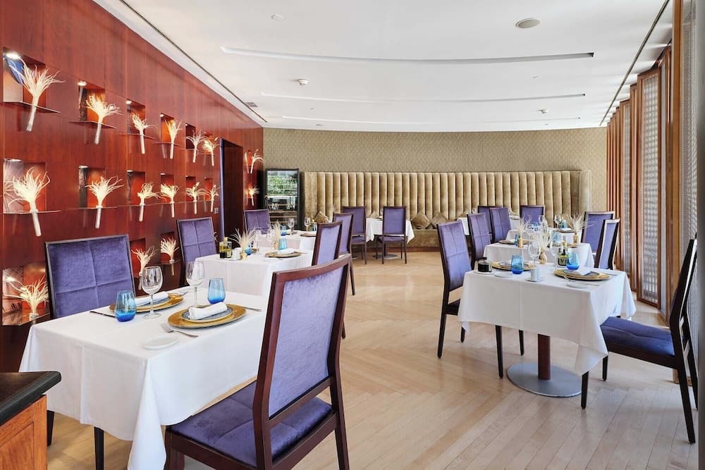 Eurostars Grand Marina — 12