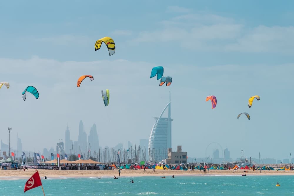 Mövenpick Hotel & Apartments Bur Dubai — 13