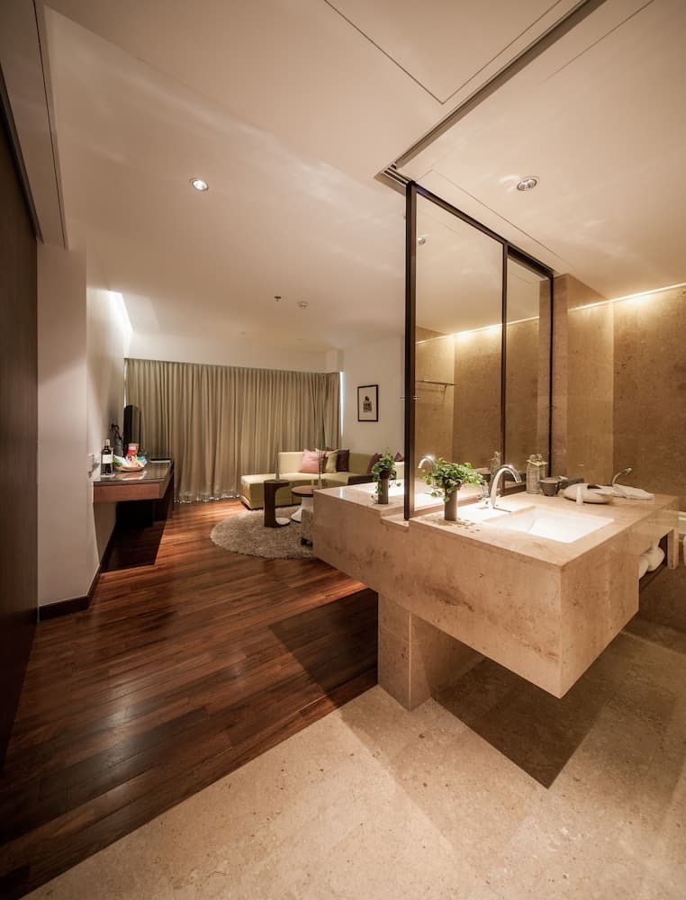 Hotel LiT BANGKOK — 27