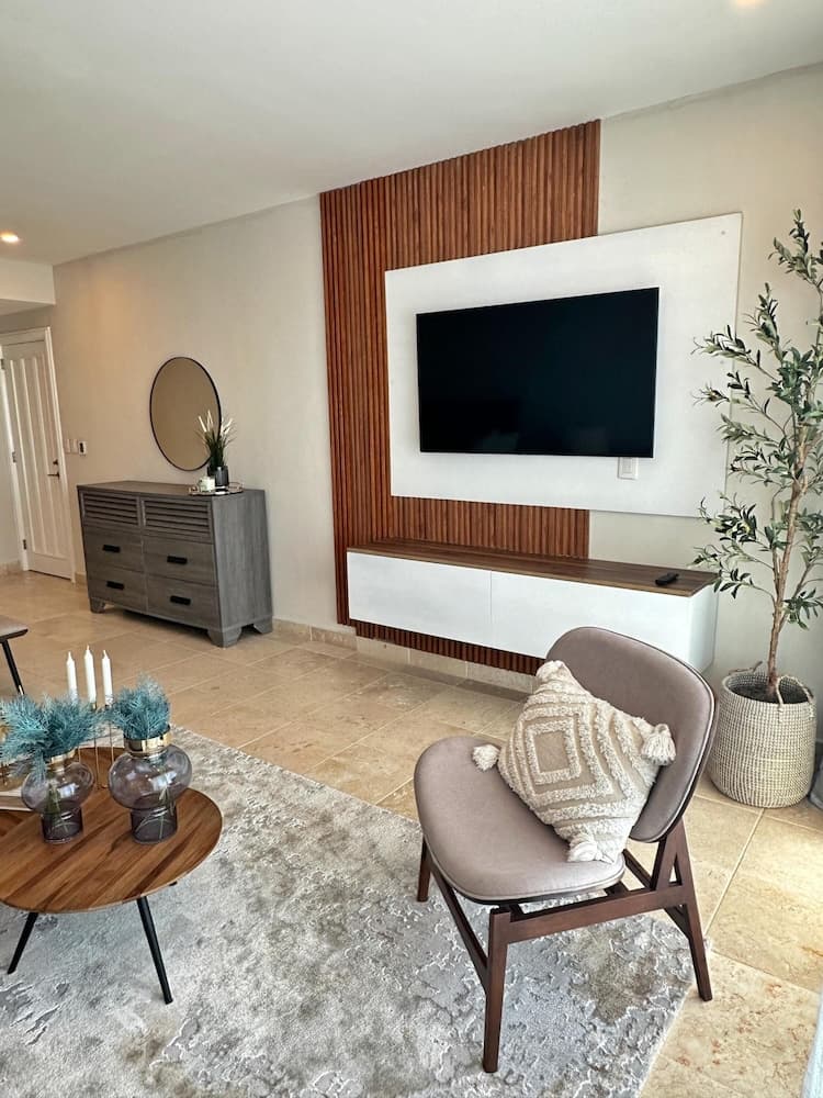 Modern Studio With Ocean View in Punta Palmera — 4