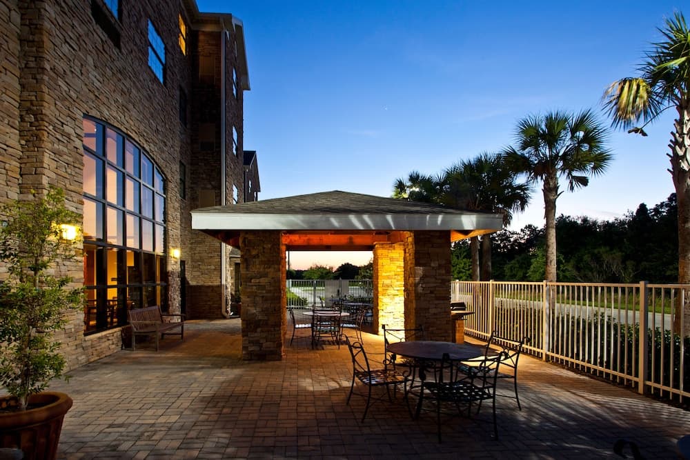 Staybridge Suites Tampa East - Brandon, an IHG Hotel — 9