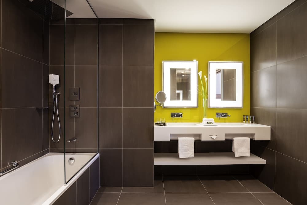 Novotel Bur Dubai — 15