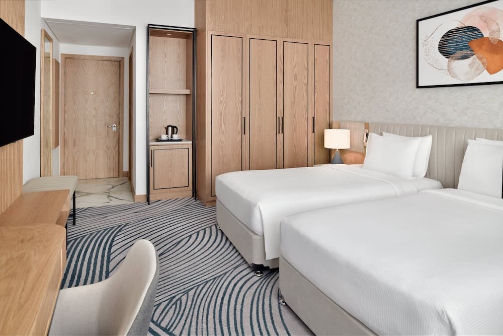 Crowne Plaza Dubai Jumeirah, un hotel IHG — 4