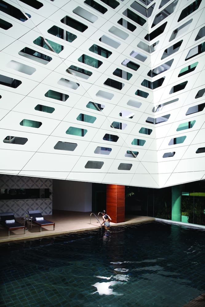 LiT BANGKOK Hotel — 16