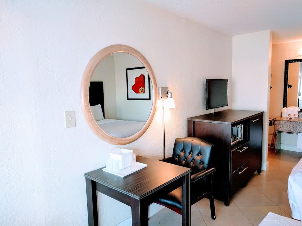 Red Carpet Inn Flughafen und Kreuzfahrthafen Hotel Fort Lauderdale — 9