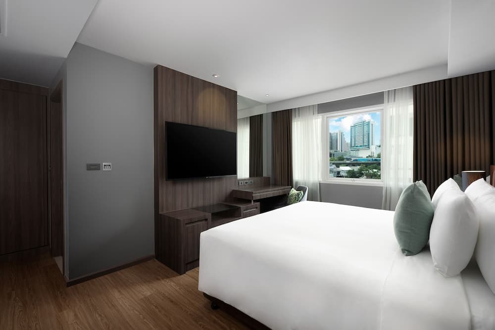 Novotel Living Bangkok Sukhumvit Legacy — 6