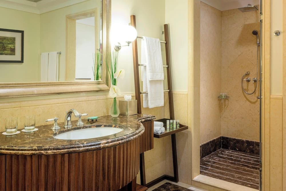 The Westin Dubai Mina Seyahi Beach Resort & Marina — 27