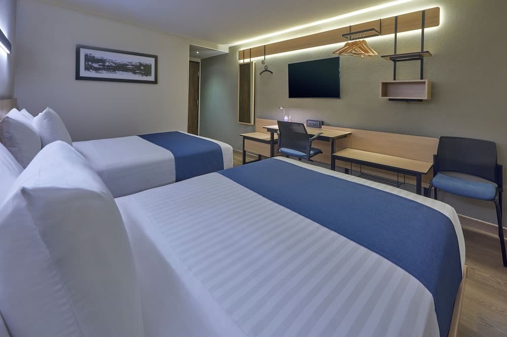 City Express By Marriott Cancun Aeropuerto — 13